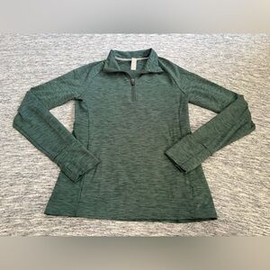 FWD Forward With Design Ladies Small Long Sleeve Athletic Top